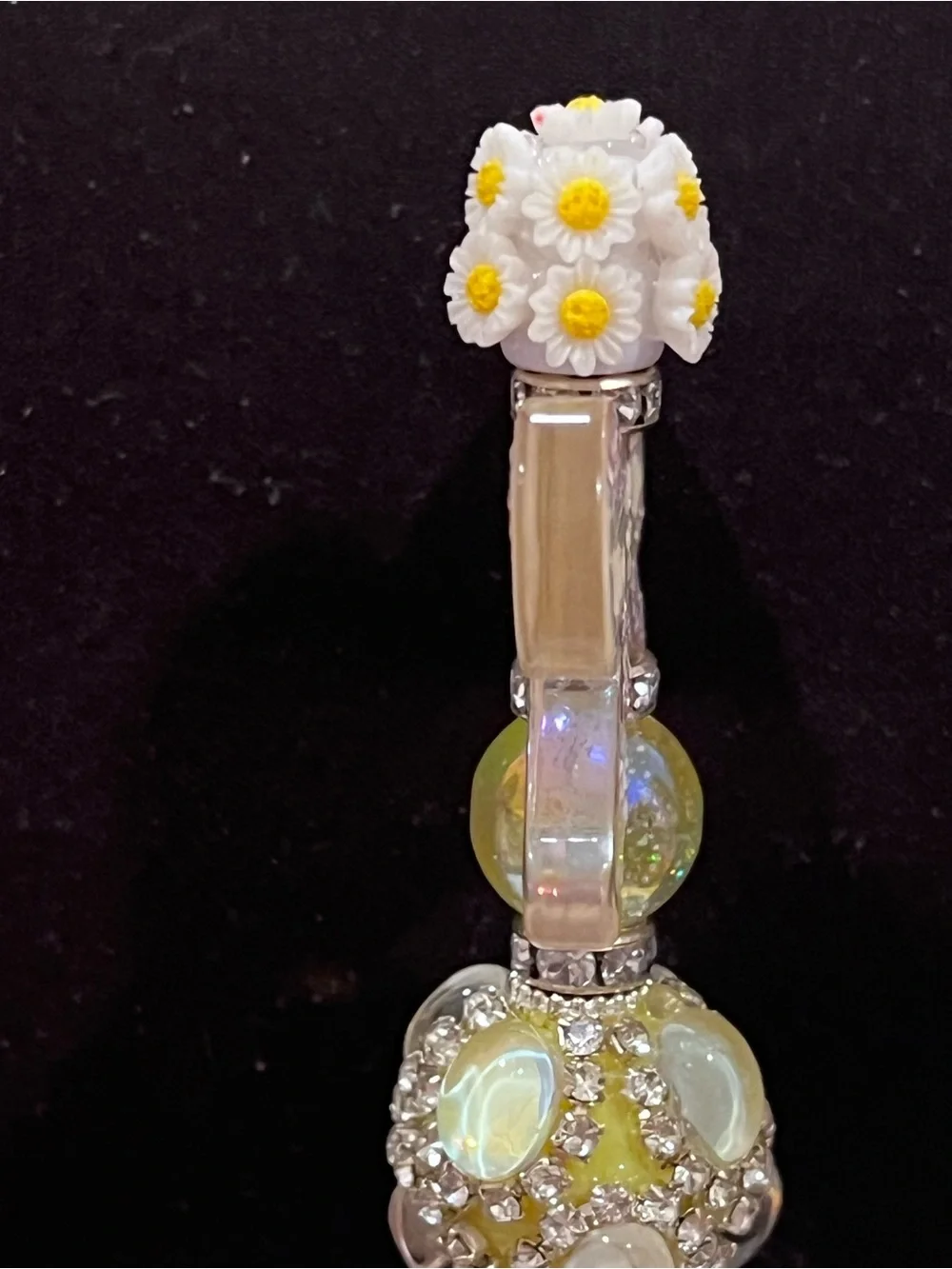 Designer inspired yellow floral daisy and bow decor monogram focal fancy pen